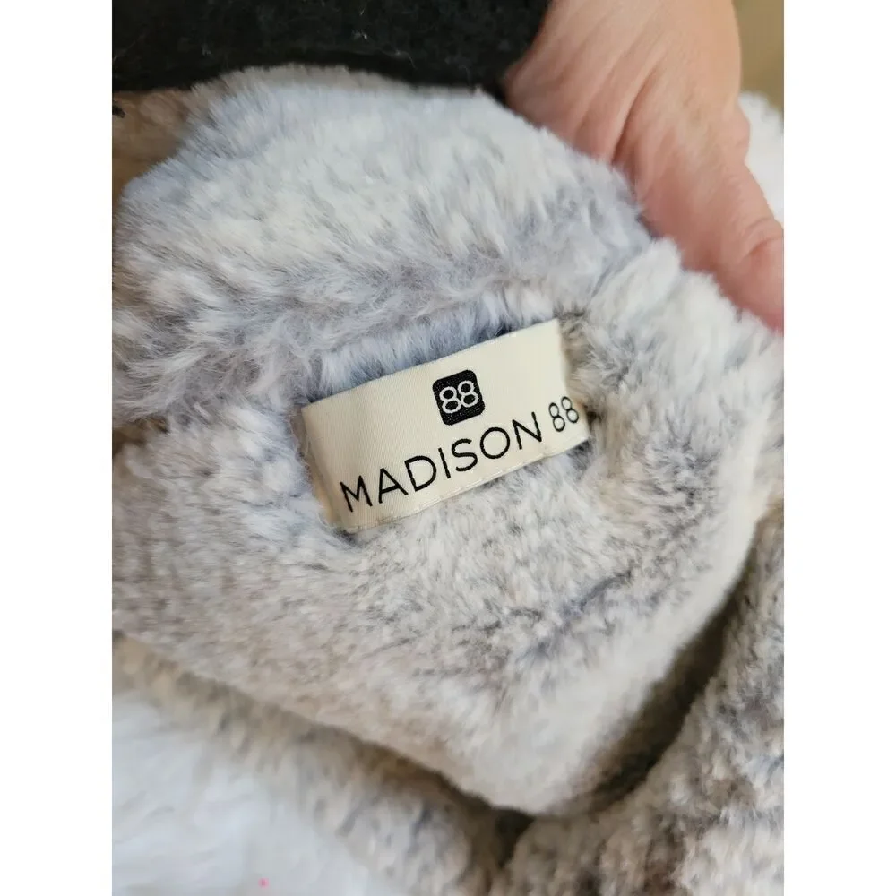 Madison 88 Cowl Neck Grey Sparkle Fleck Plush Faux Fur Snood Neck Cowl